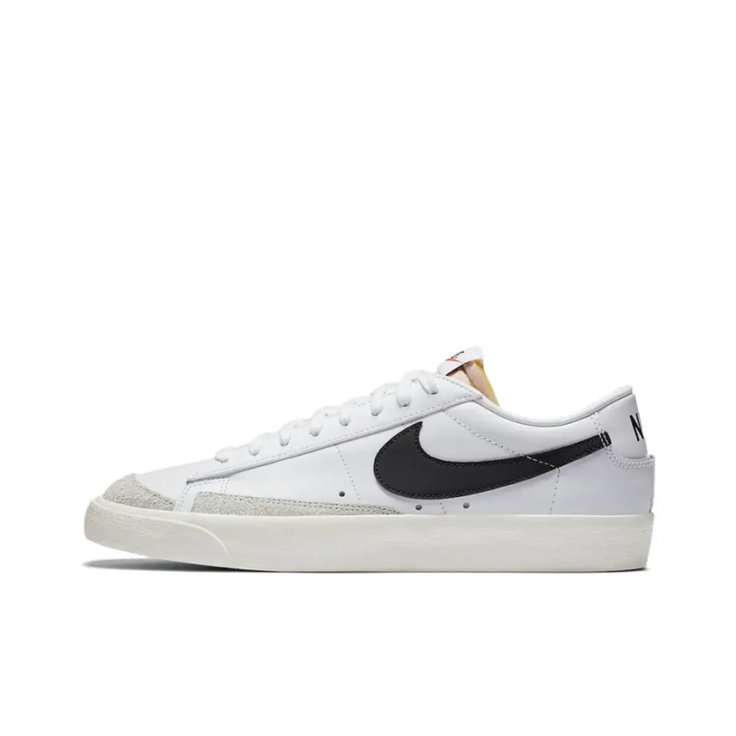 Nike Blazer Low '77 Vintage 'WhiteBlack' Sneakers