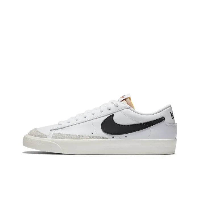 Nike Blazer Low '77 Vintage 'WhiteBlack' Sneakers