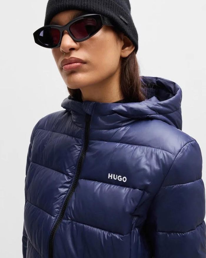 𝗛𝘂𝗴𝗼 𝗕𝗼𝘀𝘀 -брэндийн эмэгтэй куртик