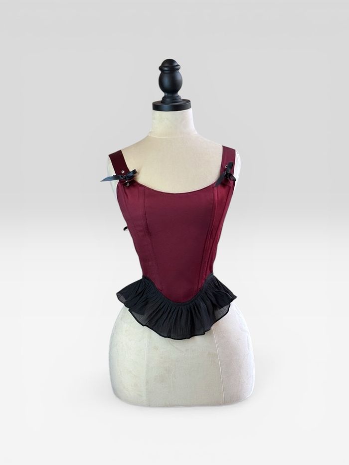 Улаан хүрэн -Full corset