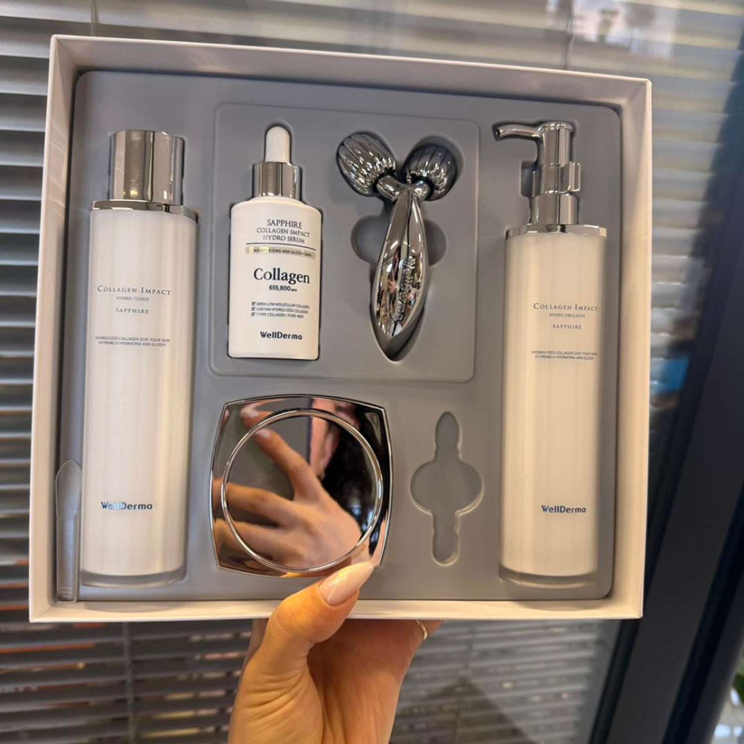 WELLDERMA SAPPHIRE COLLAGEN IMPACT SET