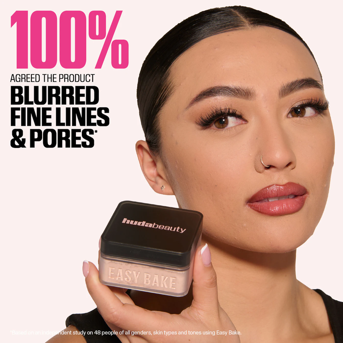 HUDA BEAUTY  Easy Bake Blurring Loose Baking & Setting Powder