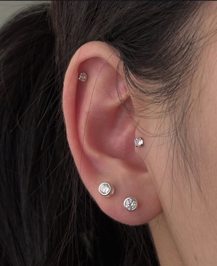 Мөнгөн ээмэг