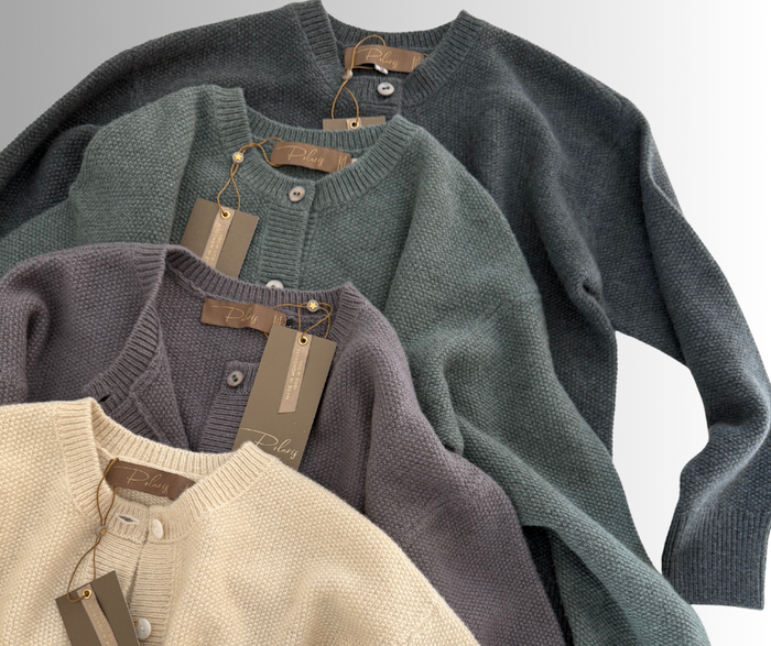 Товчтой кардиган пике