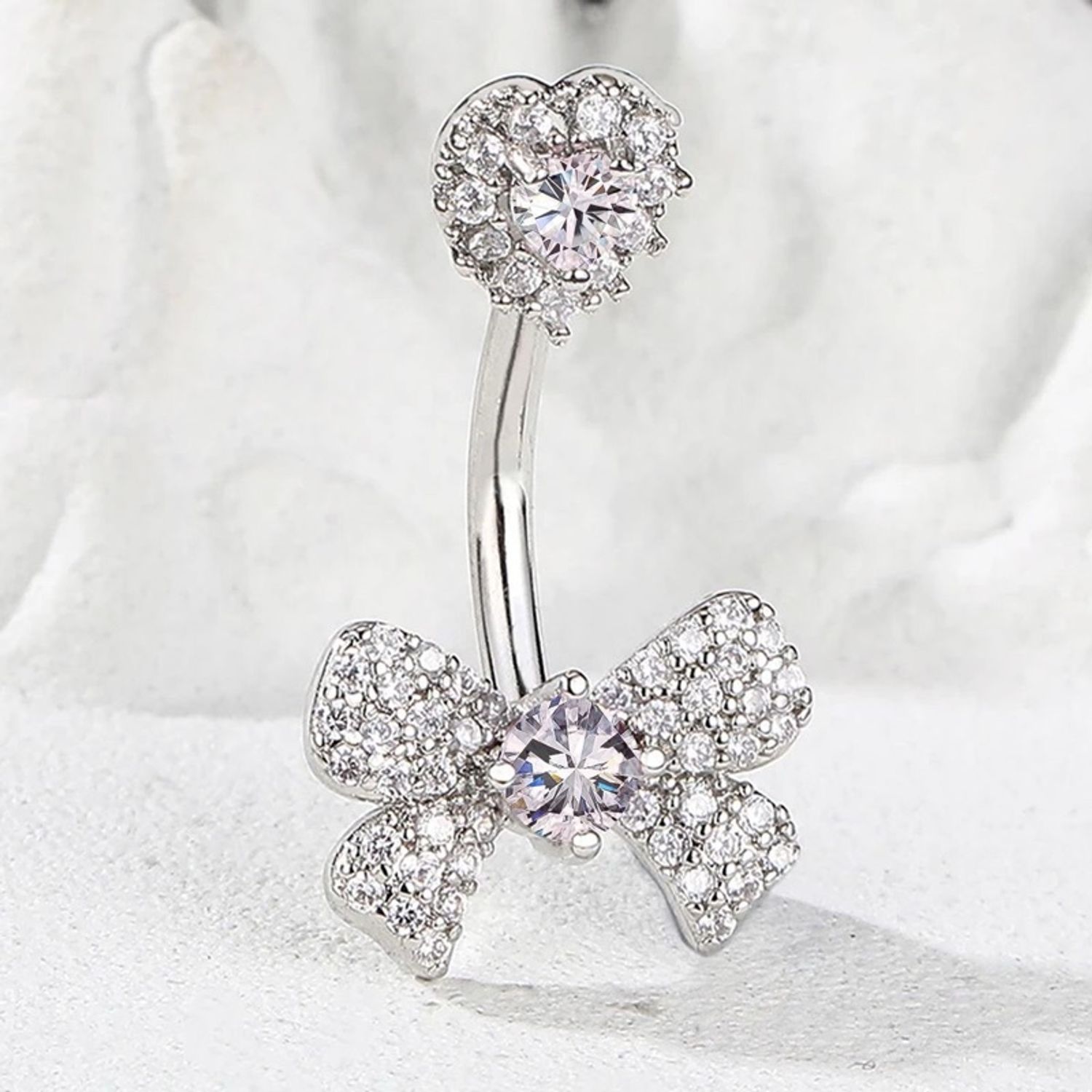 Хүйсний ээмэг  