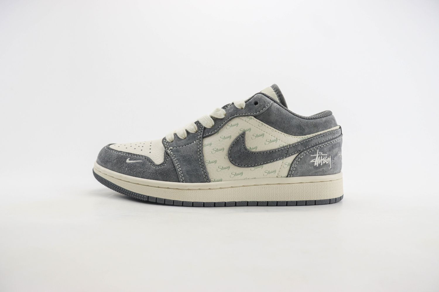 Travis Scott x Nike Air Jordan 1 Low x Louis Vuitton 36