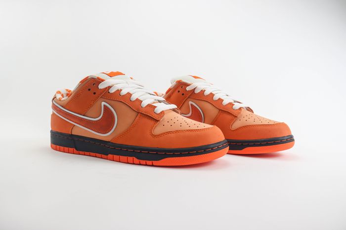 NK SB Dunk Low "Orange Lobster"