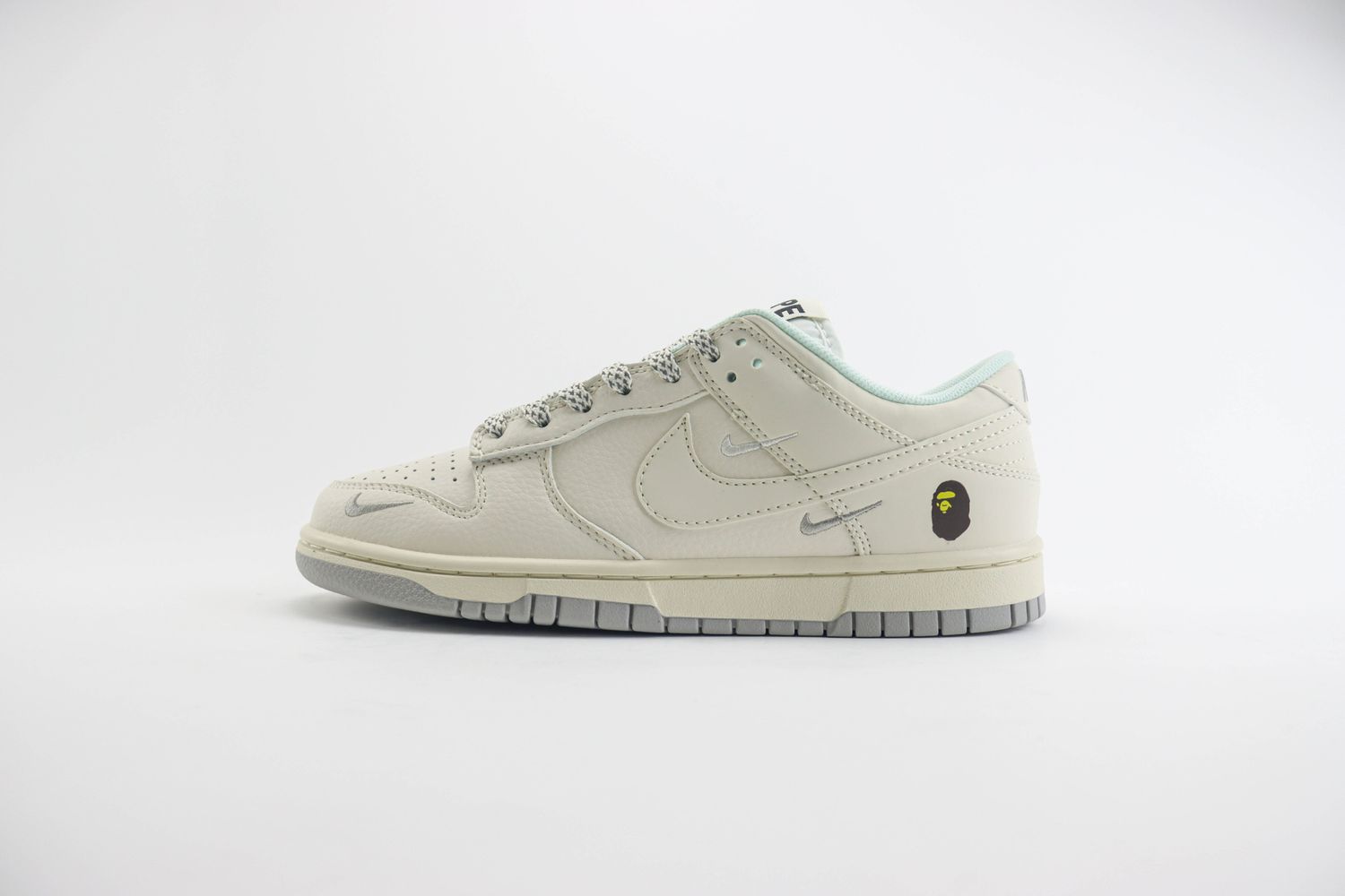 Nike SB Dunk Low x Bape 33