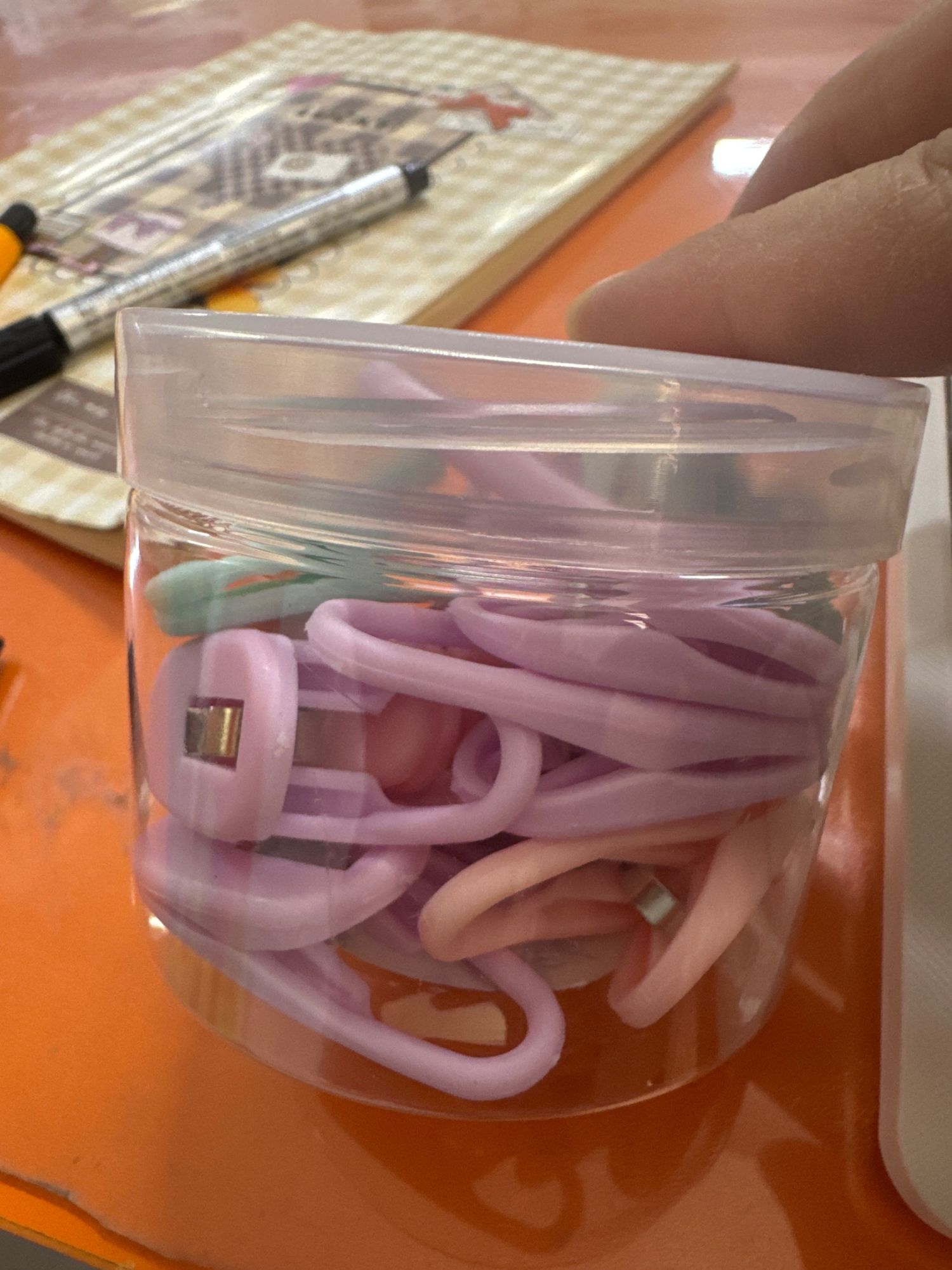 1970 - Color clip 2300