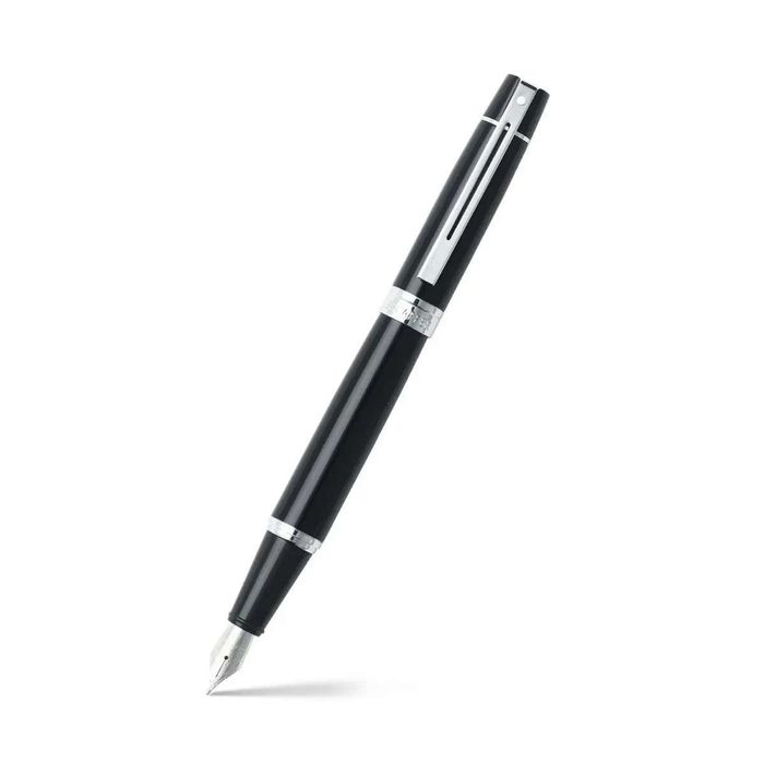 Sheaffer® 300 Glossy Black Fountain Pen With Chrome Trims - Medium 