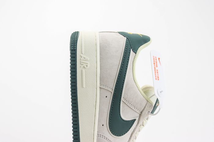 Nike Air Force 1 Low 33