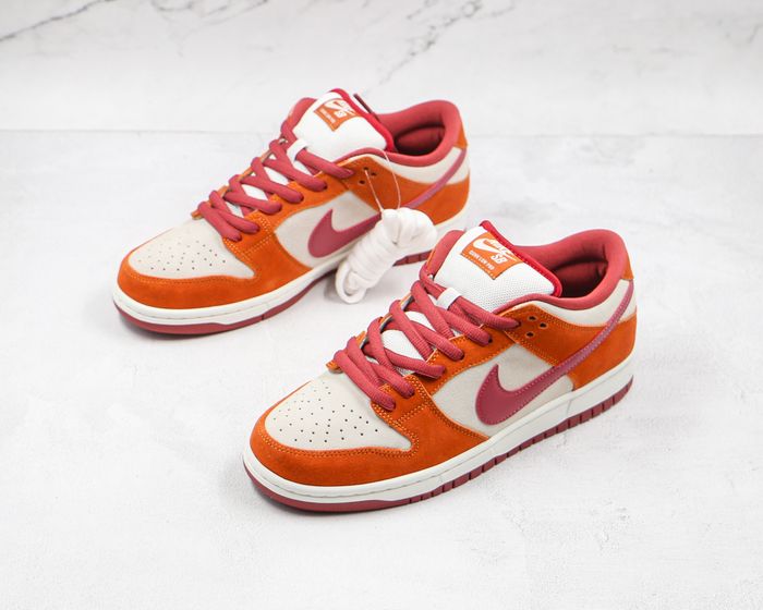 Nike SB Dunk Low Releasing in Dark Russet and Cedar