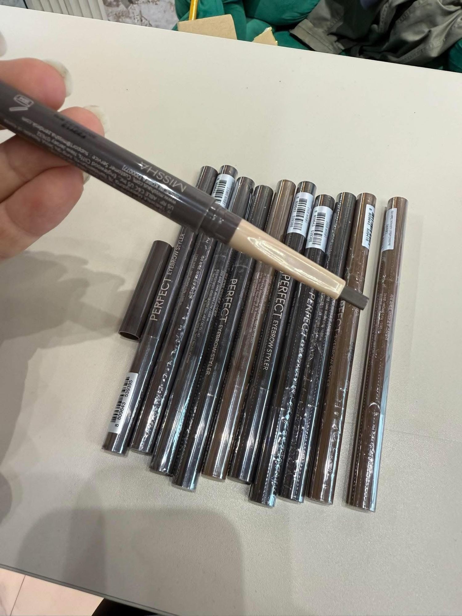Missha хөмсөгний харандаа grey brown