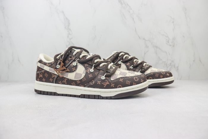  Nike SB Dunk Low x LV 109
