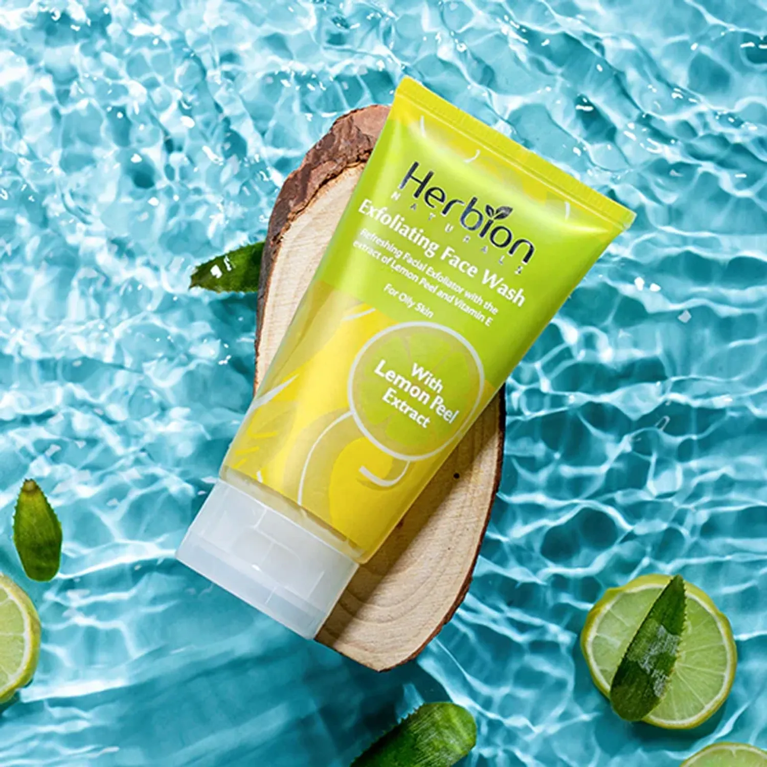 Herbion exfoliating  face wash