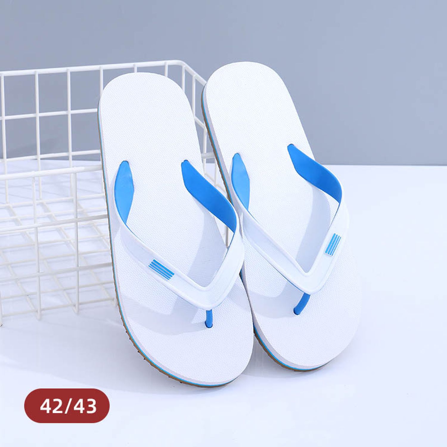 Simple Solid Color Flip Flops for Men(White)(42/43)
