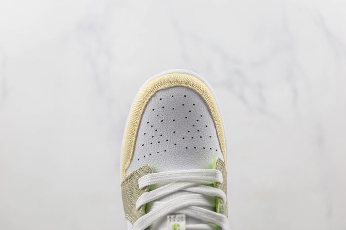 Jordan 1 Low Pastel Grind Vivid Green (GS)