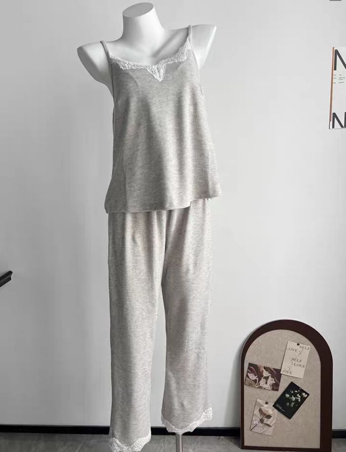 Саарал 3 хос