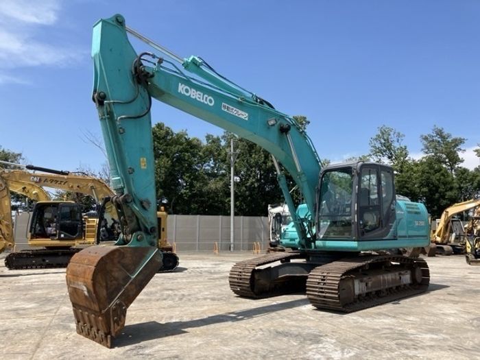 Kobelco SK200 Excavator