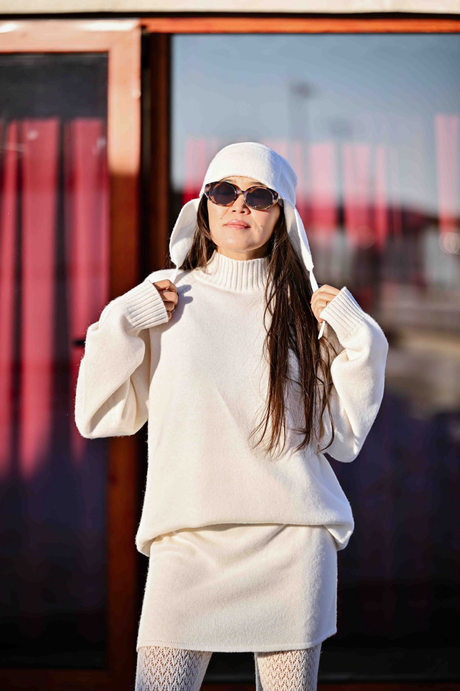 Соном малгай цагаан