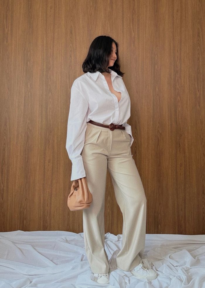CLASSIC WHITE SHIRT