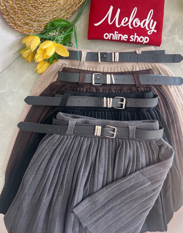 Ноосон богино юбка