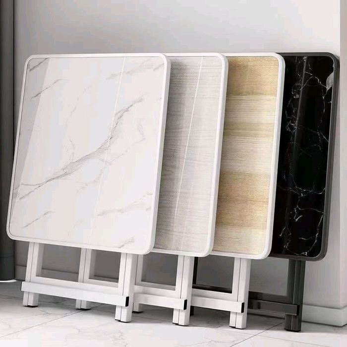 Эвхдэг ширээ