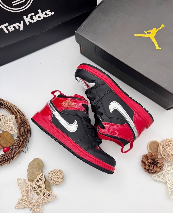 Air Jordan 1 High Bred