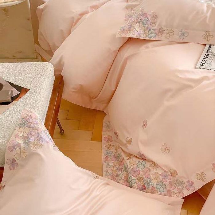 Зөөлөн сатин материалтай нягтаршил өндөртэй зөөлөн даавуун хос