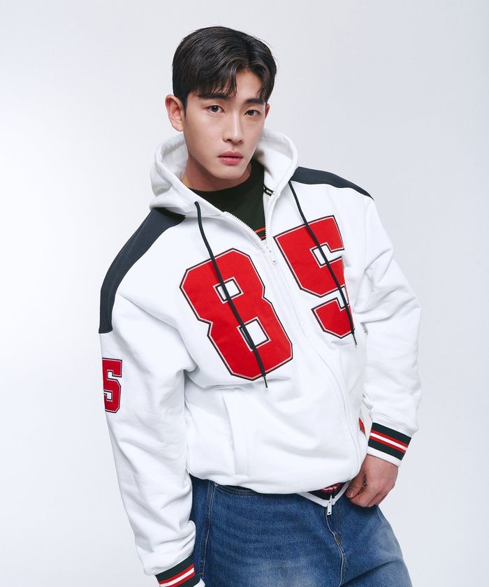 85 APPLIQUE RUGBY HOODIE ZIP-UP [WHITE]