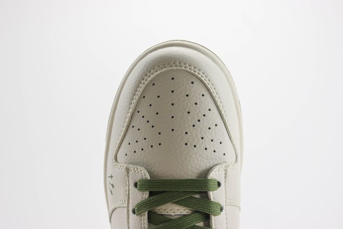  Nike SB Dunk Low x nocta  