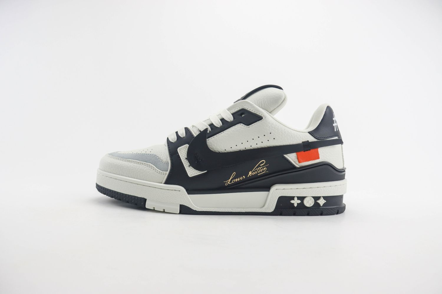 LOUIS VUITTON TRAINER SNEAKER LOW LV WHITE/BLACK