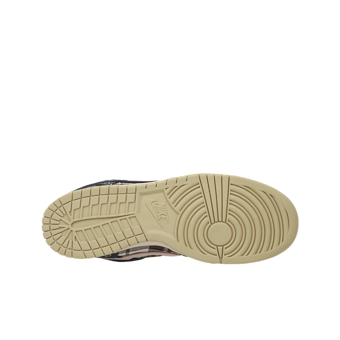 Nike x Travis Scott SB Dunk Low