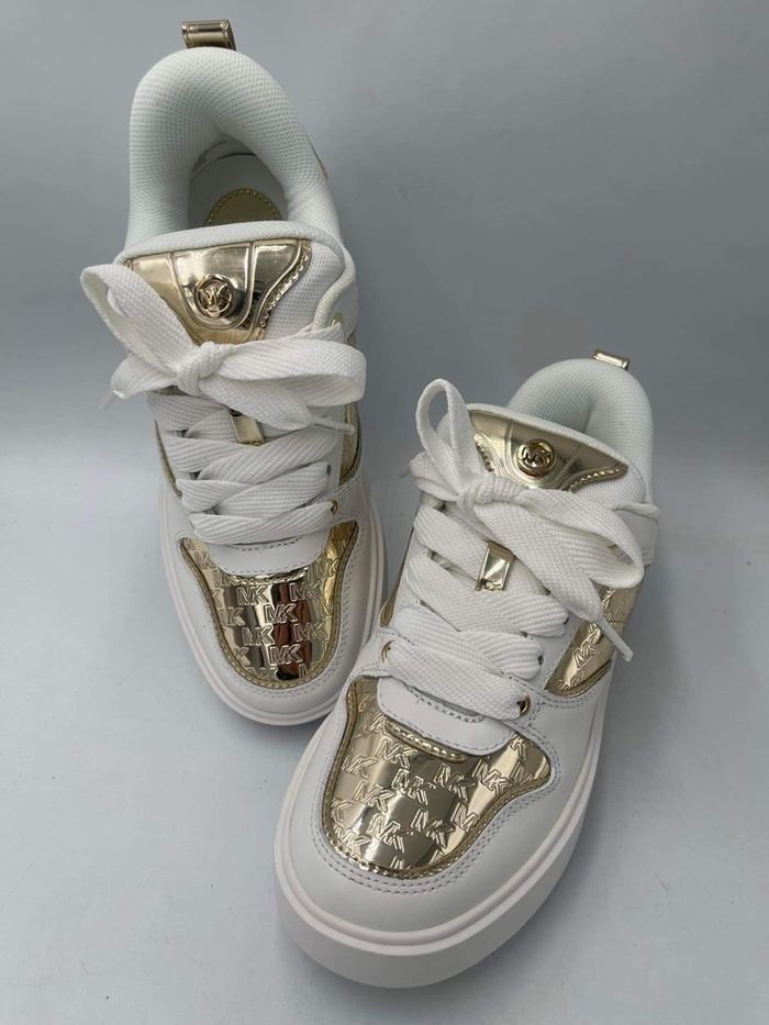 Ruma lace up Pale cold 