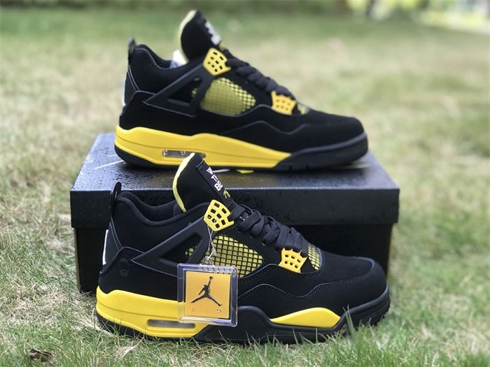 Air Jordan 4 Retro Thunder 