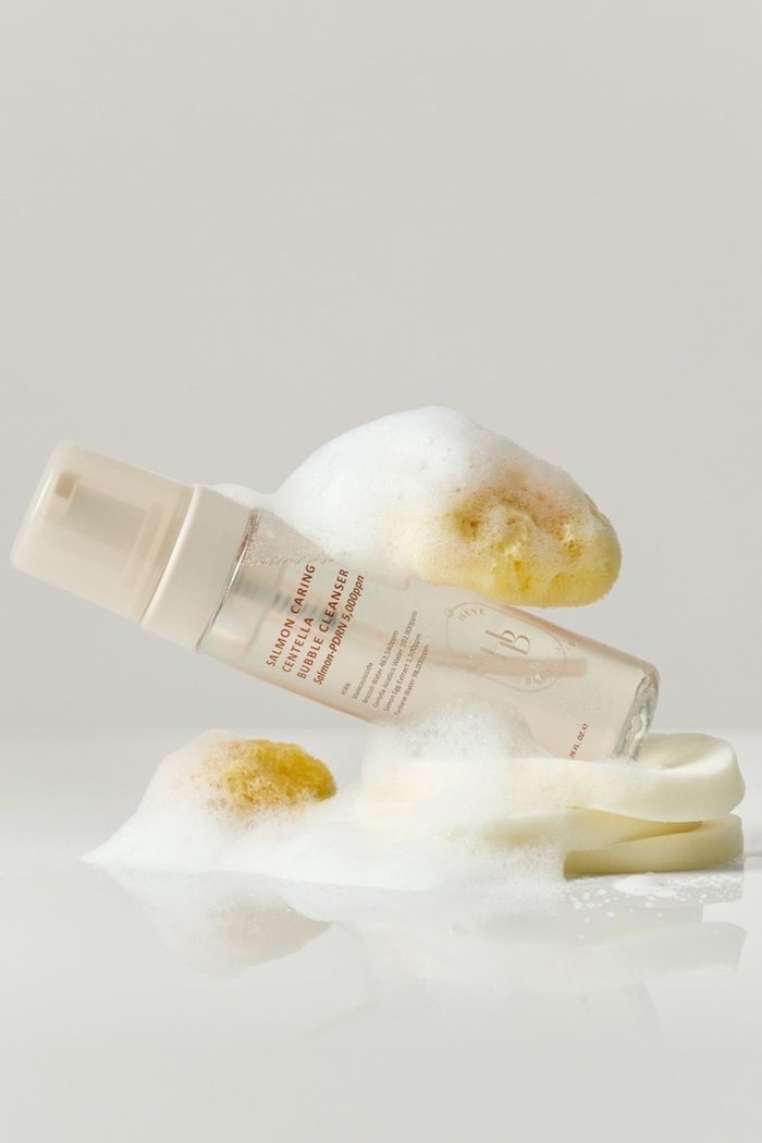 Salmon Centella Bubble Cleanser