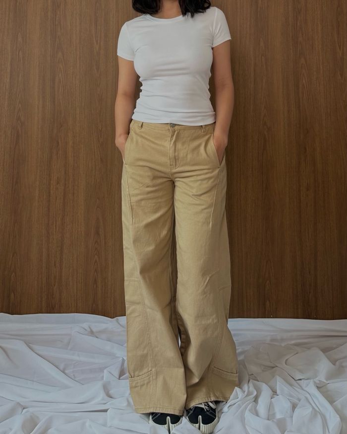 SLIM-FIT STRETCH T-SHIRT / WHITE