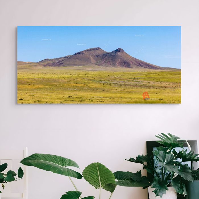 Төгрөг хайрхан