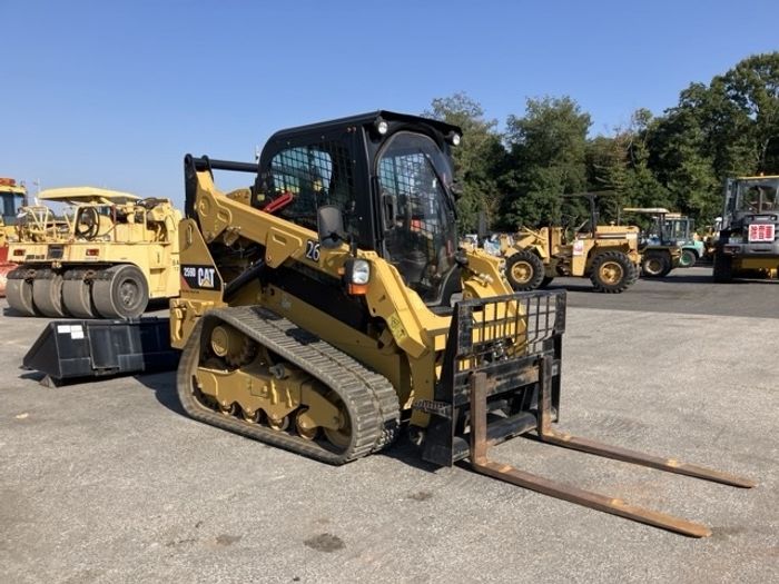 CAT skid steer