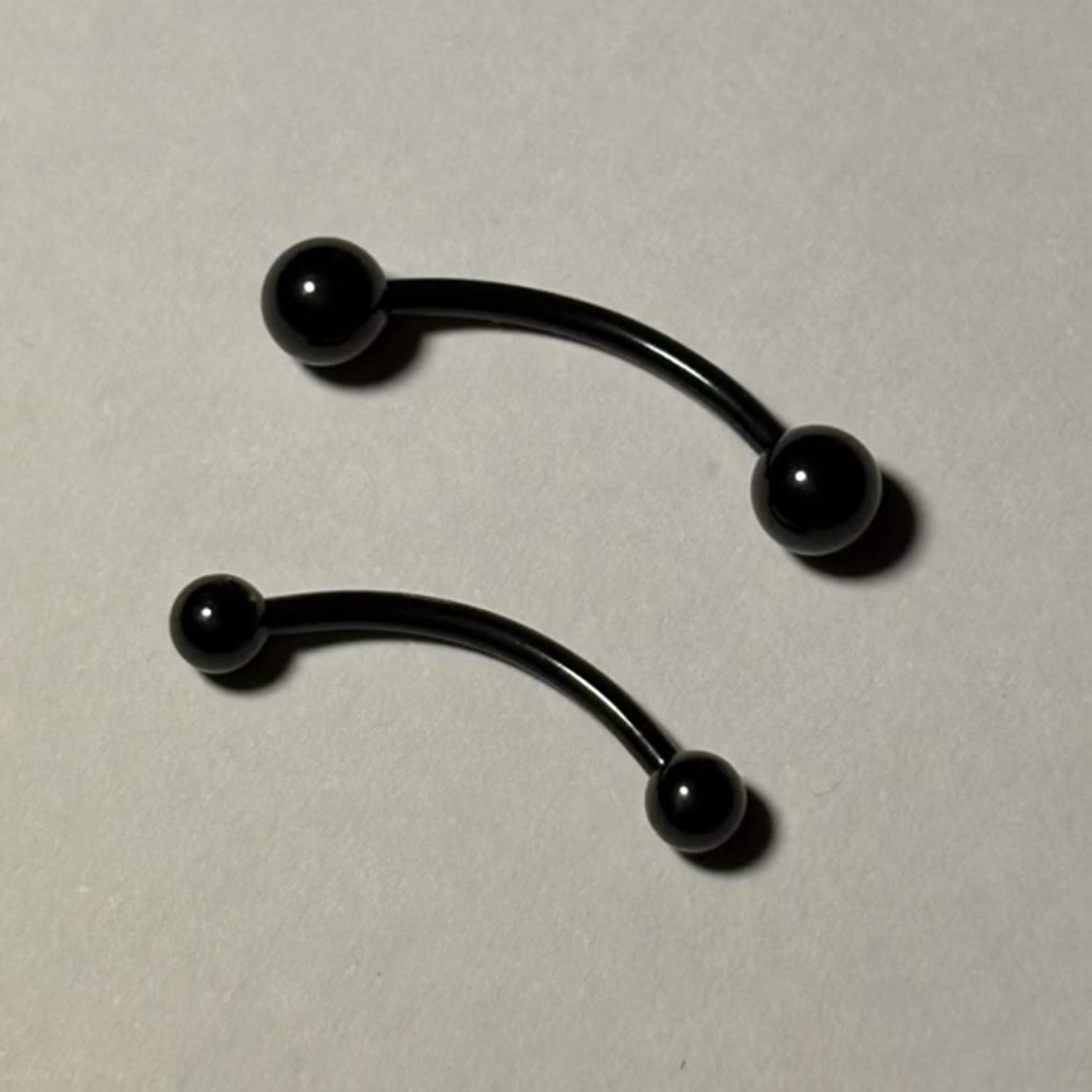 Хөмсөгний ээмэг