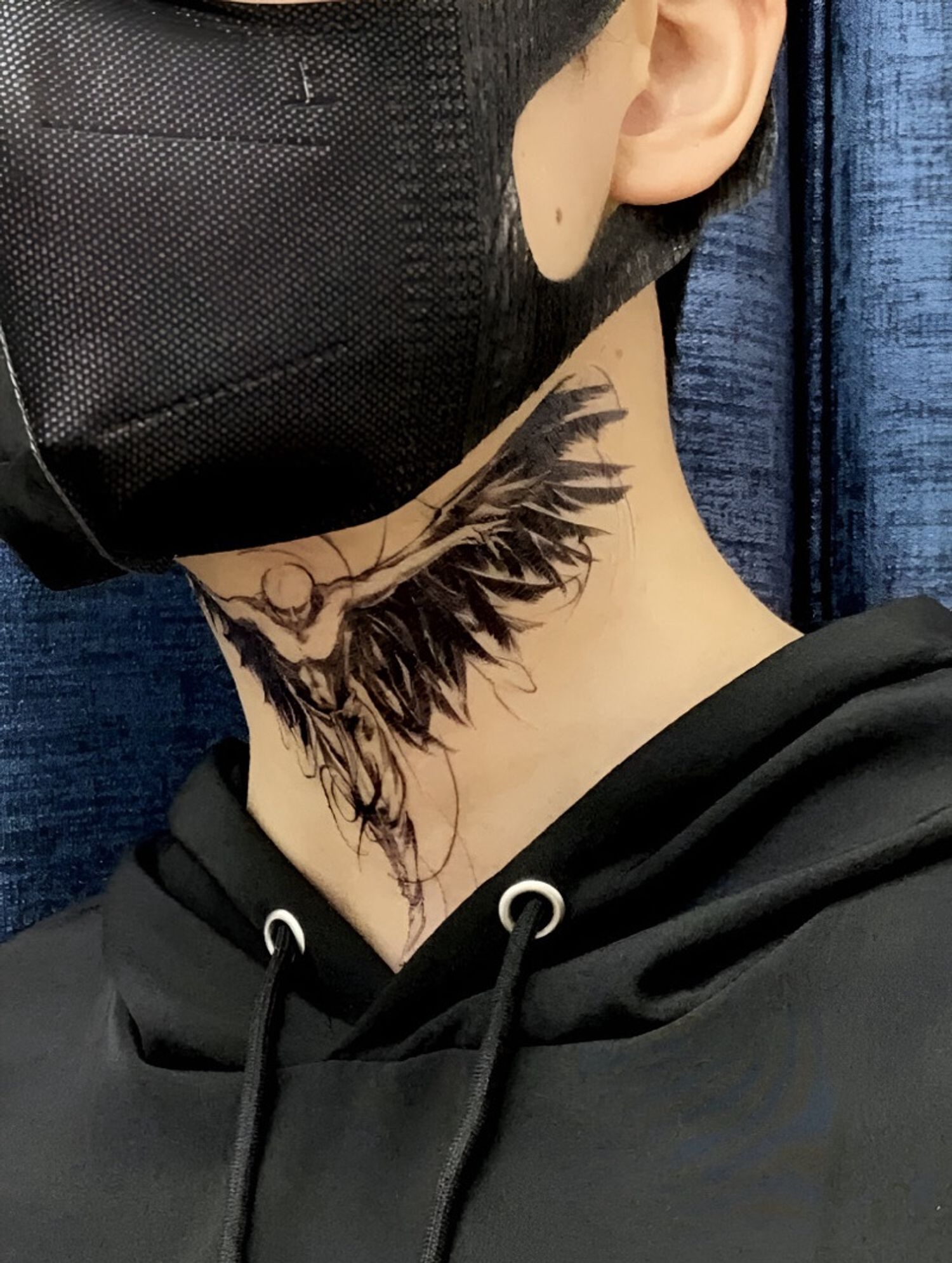 Хүзүүний Усан шивээс Eren