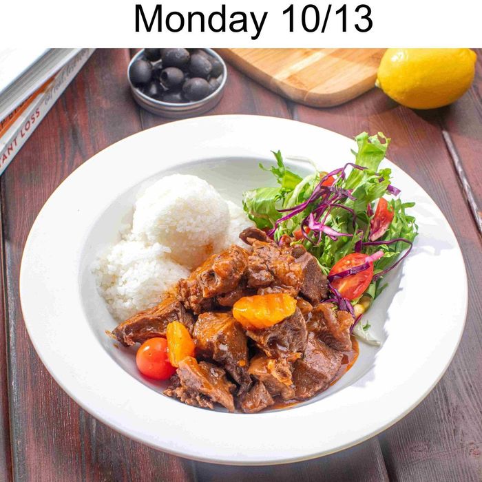 ҮХРИЙН МАХАН ГУЛЯШ / BEEF GOULASH  