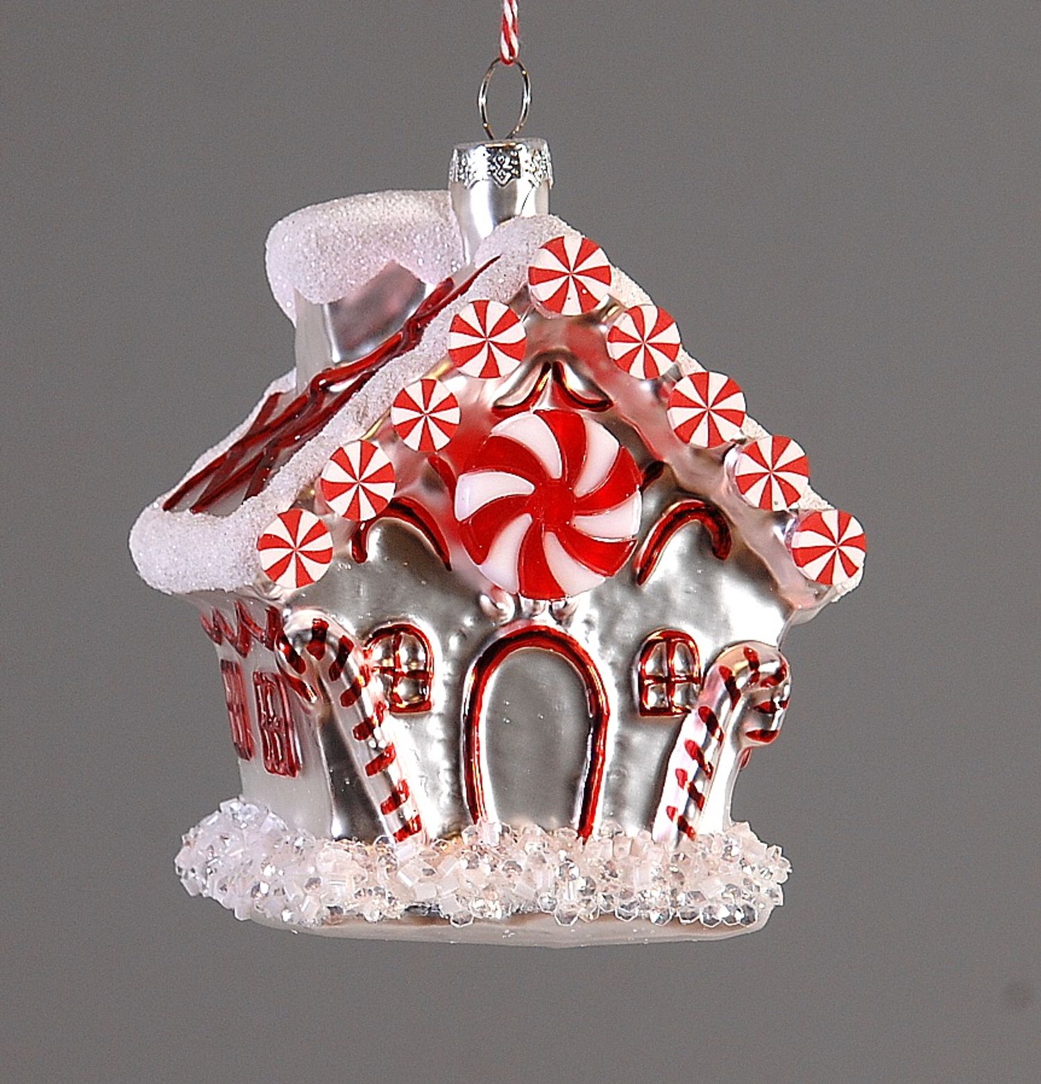  Glass red&white candy house 