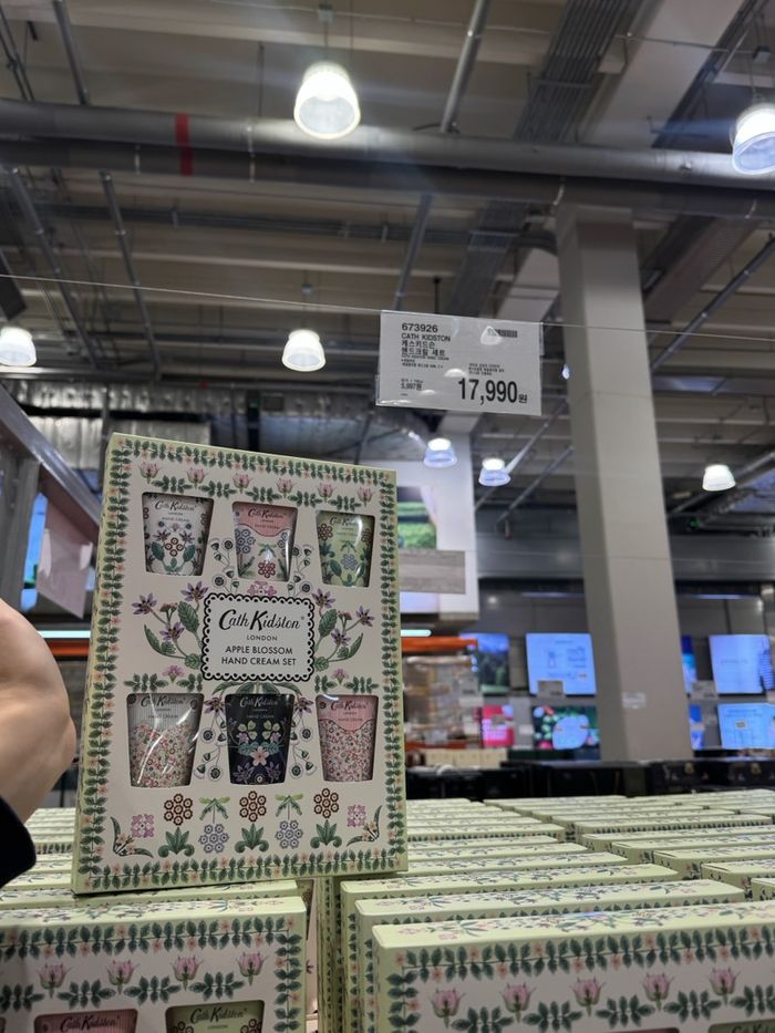 Cath kidson гарын тосны сет