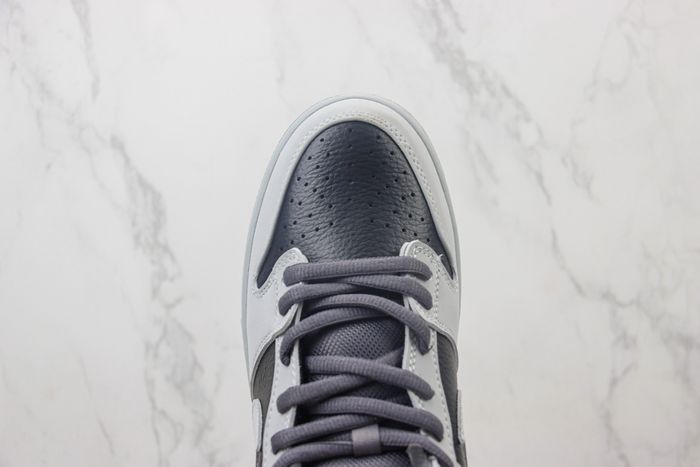Atlas x Dunk Low Premium SB 'Wolf Grey'