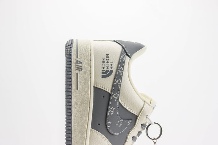 Nike Air Force 1 Mid x the north face 45