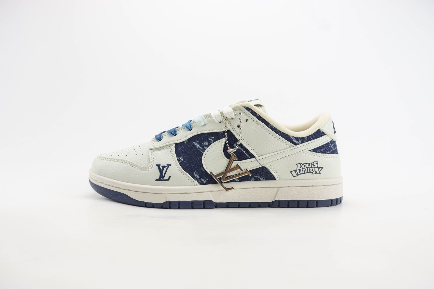  Nike SB Dunk Low x LV 11