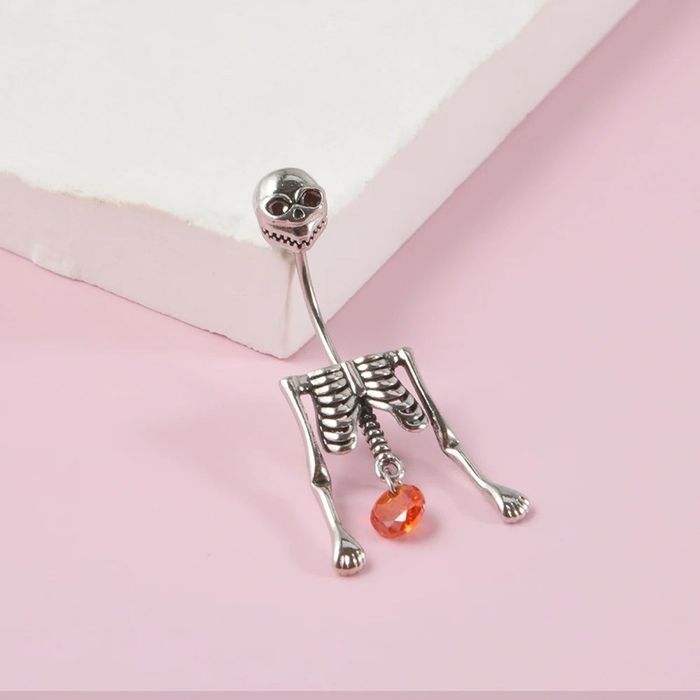 Хүйсний ээмэг   