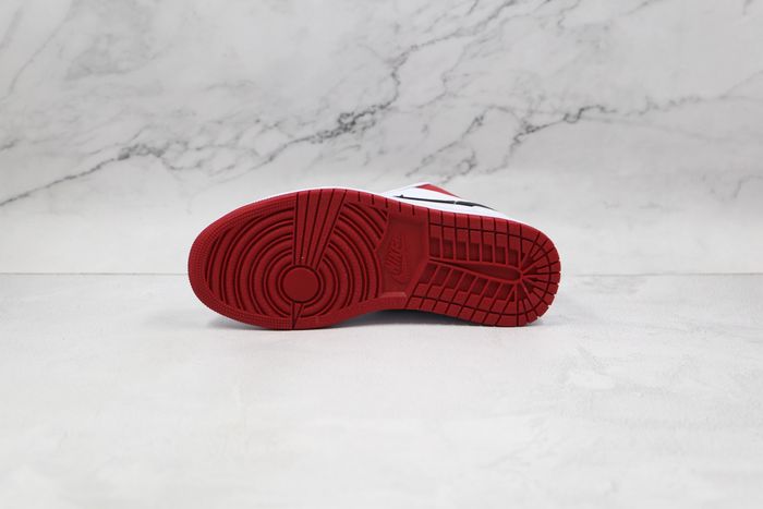 Jordan 1 Low White University Red Black