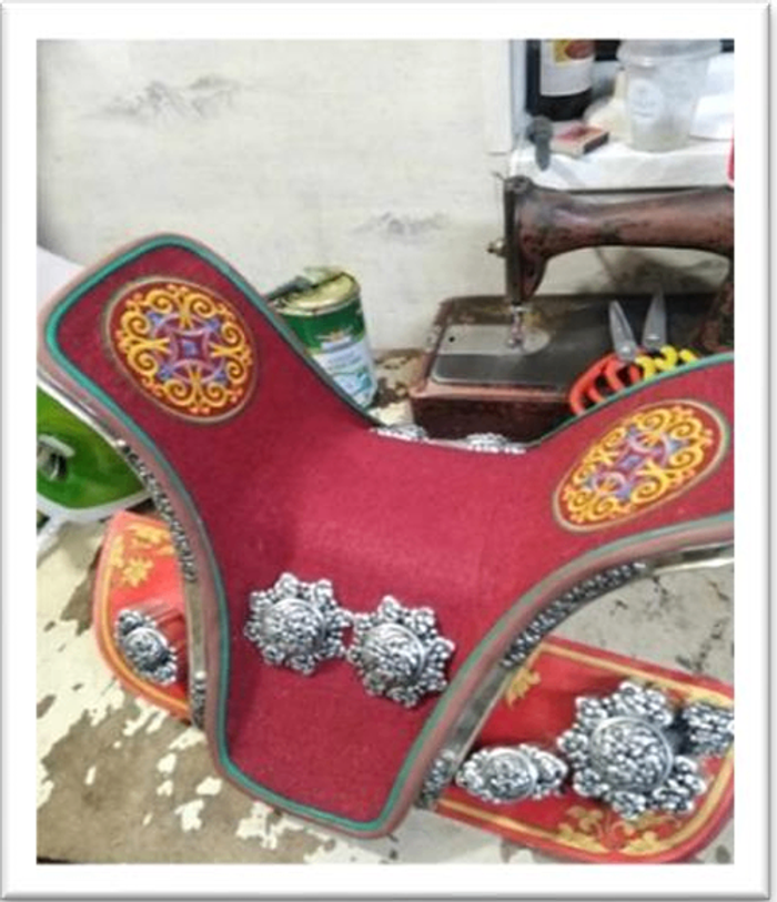 Эмээлийн урлал 